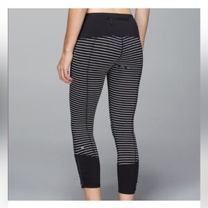 LULULEMON Runday Crop Legging Parallel Stripe RARE